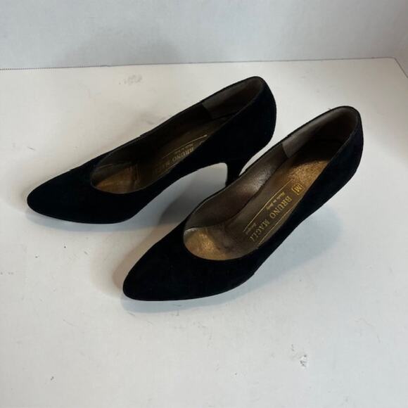 Bruno Magli Black Velvet Designer Heels Size 6.5 Narrow - Picture 3 of 13